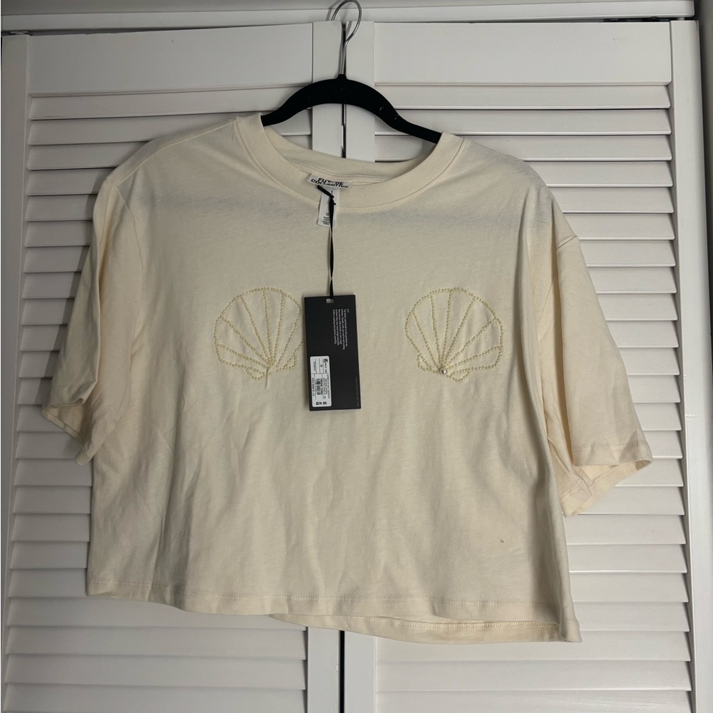 NWT Future Collective Cream Cropped T-Shirt with Shell Design